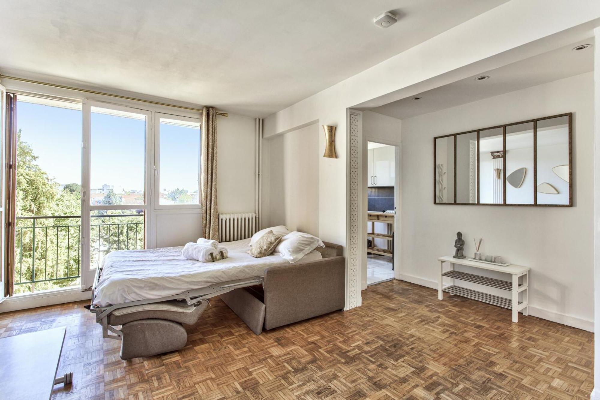 Le Grand Paris Apartment ลา คูร์เนิฟ ภายนอก รูปภาพ